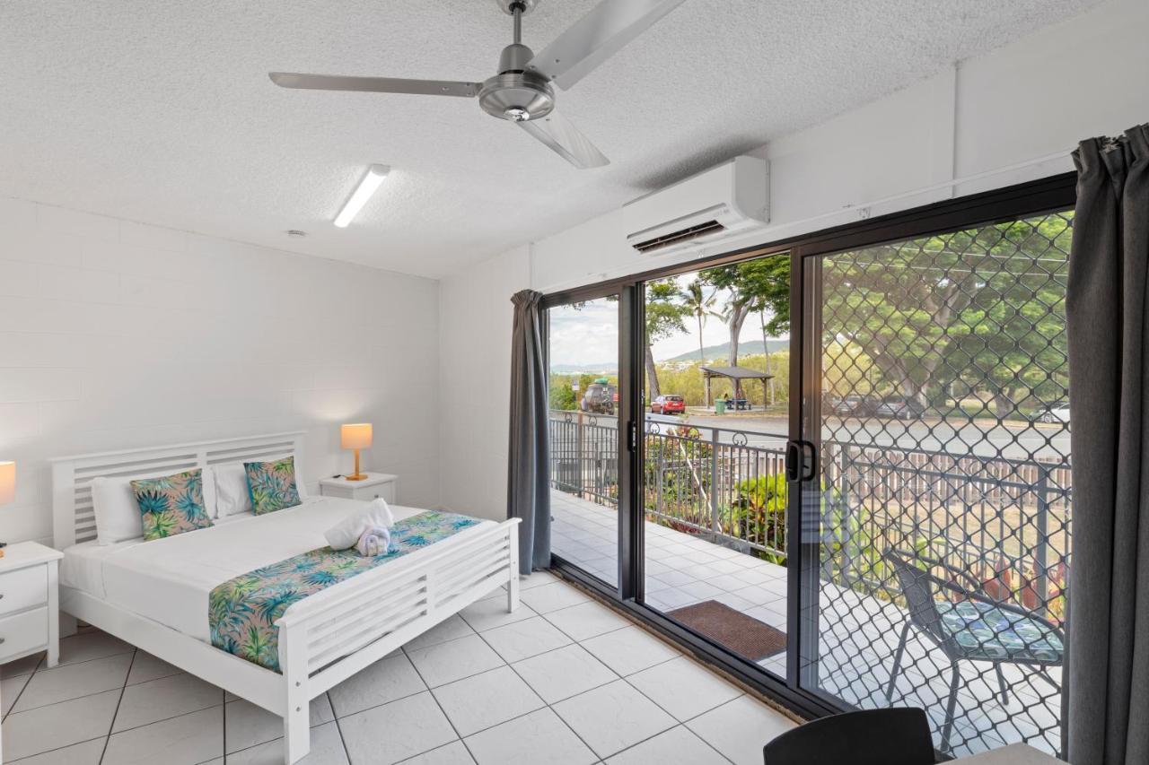 شاطئ إيرلي Whitsunday Waterfront Apartments المظهر الخارجي الصورة